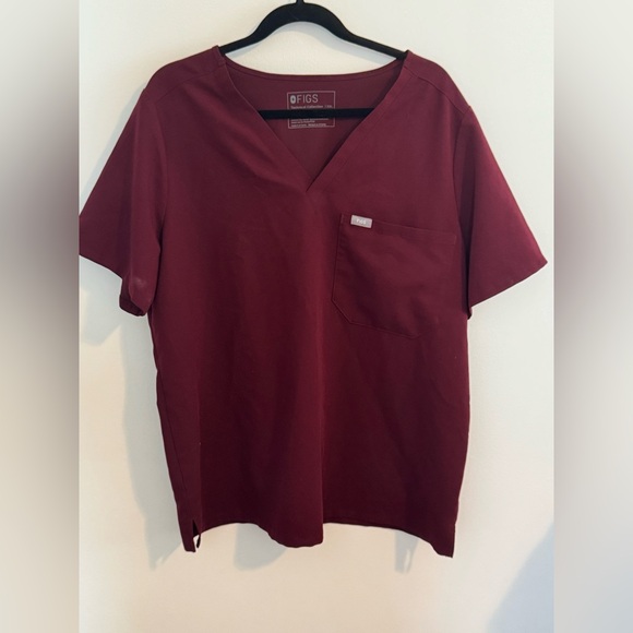 Figs Tops - Figs Catarina scrub top